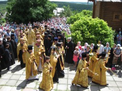 Всехсвятский скит Святогорской Лавры отметил свой второй престольный праздник